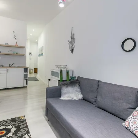 Ella Apartmán *