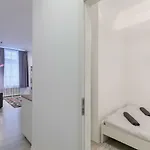 Ella *