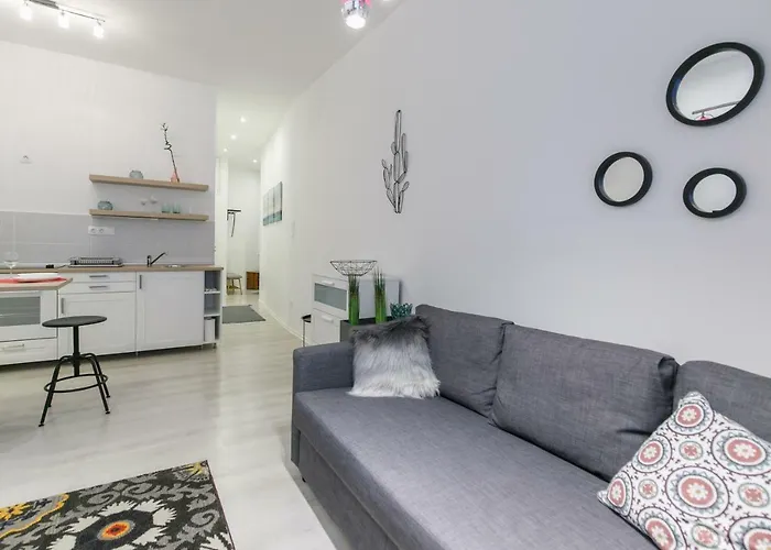 Ella Apartament *