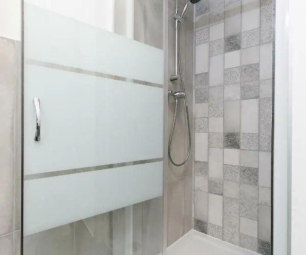 Ella Apartament